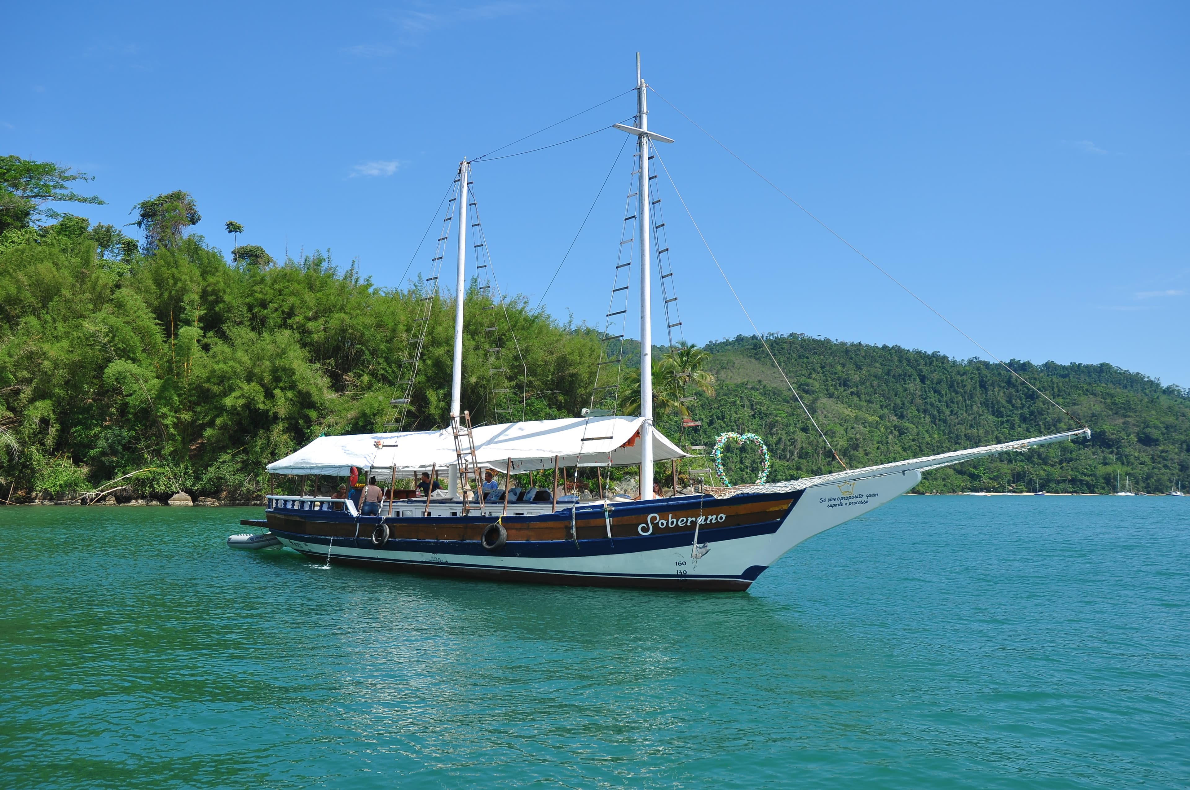 Soberano — passeio em Paraty